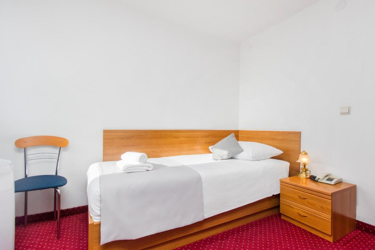 Hotel Jadran Sibenik Luaran gambar